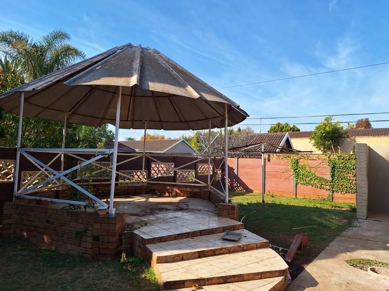 3 Bedroom Property for Sale in Stilfontein North West